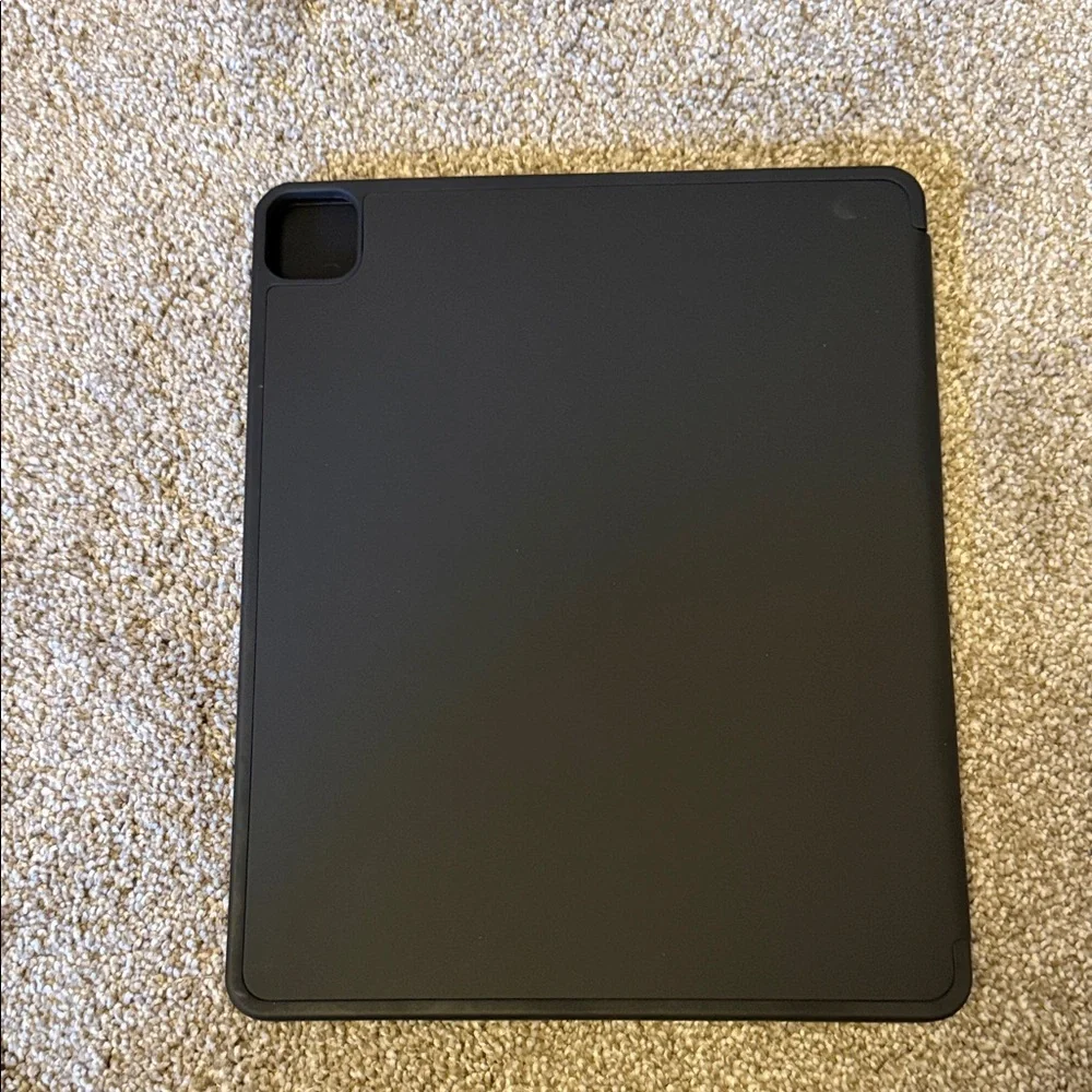 Black Ipad Pro Cover